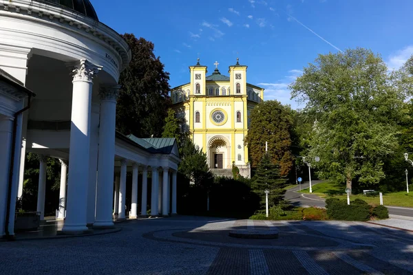 Marianske Lazne Tsjechië September 2017 Colonnade Kerk Van Straat Zuilengalerij — Stockfoto