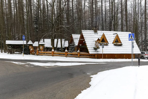 Zakopane Pologne Mars 2018 Derrière Clôture Bois Proximité Immédiate Forêt — Photo