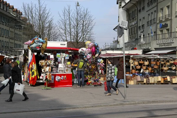 Berna Suiza Febrero 2018 Mercado Temporal Una Las Plazas Ciudad — Foto de Stock