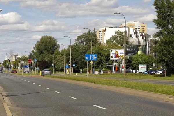 Varsovia Polonia Agosto 2018 Una Las Calles Del Distrito Ciudad — Foto de Stock