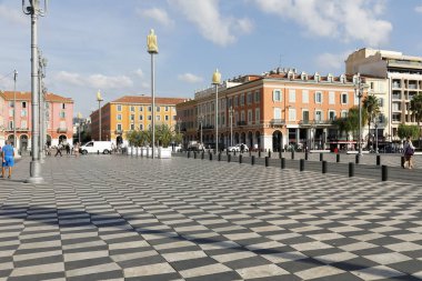 Nice dekoratif kaldırım