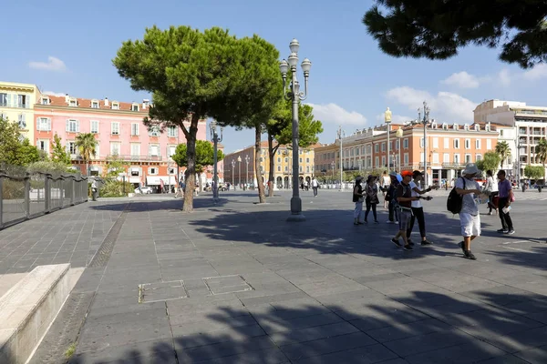 Extensa plaza Massena — Foto de Stock