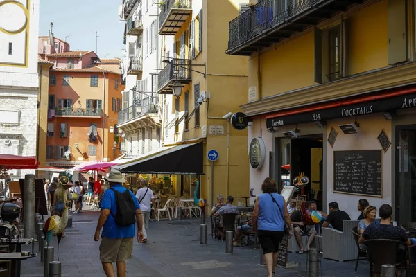 The old town and people who come here — Stock Photo, Image