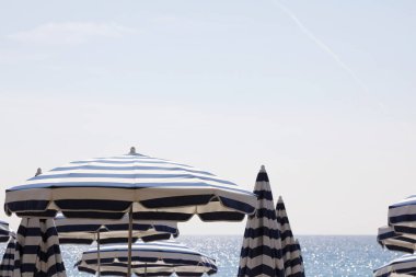 Akdeniz'e göre tatil plajı