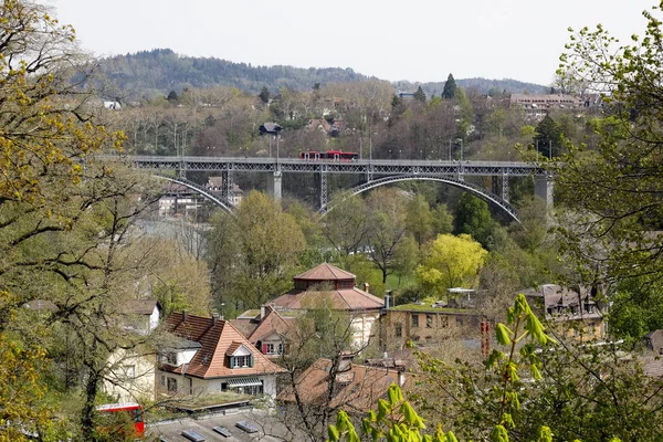 Γέφυρα πάνω από τον ποταμό Aare — Φωτογραφία Αρχείου