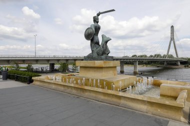 Varşova denizkızı heykeli