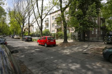 Saska Kepa ilçesinde sakin bir sokak