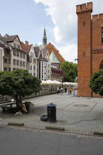 Er zijn residentiële gebouwen — Stockfoto