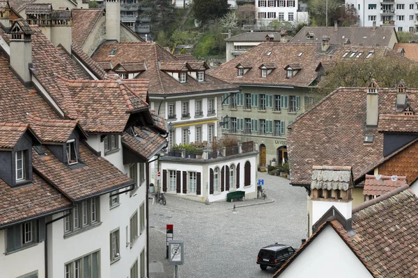 Paved streets in between the houses — Stock Photo, Image