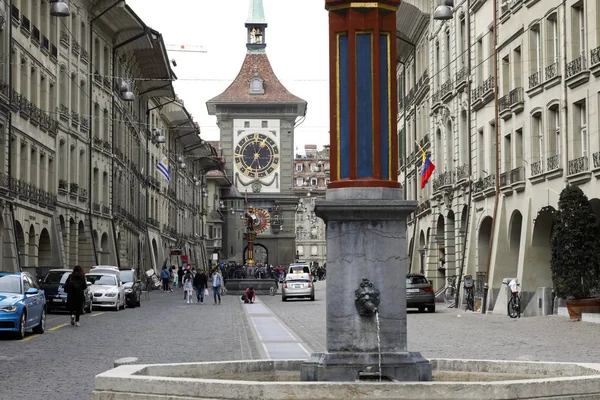 La torre dell'orologio più famosa della città — Foto Stock