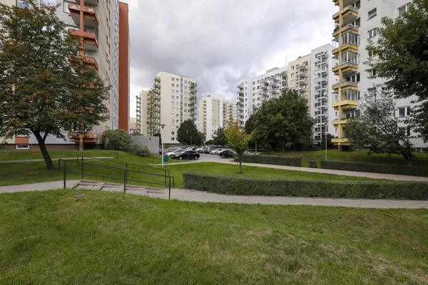 Tät utveckling i ett distrikt som heter Goclaw — Stockfoto