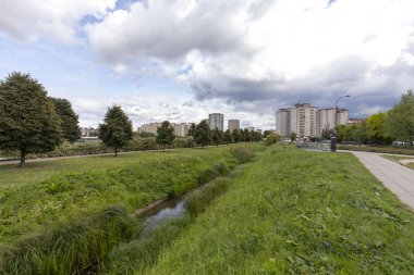 Kanal Goclaw konut emlak akar