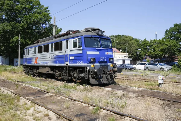Locomotiva bloccata sul raccordo — Foto Stock