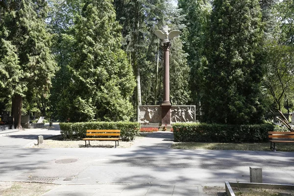 Monument to Polish soldiers — Stock Photo, Image