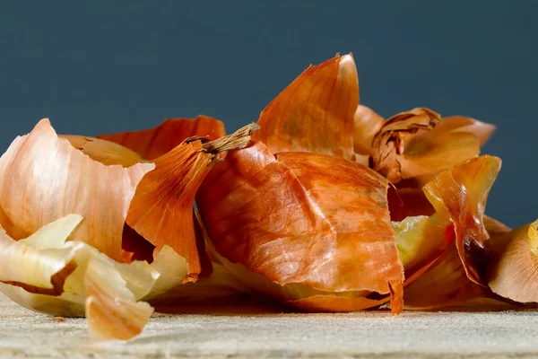 Roztrhané Kousky Cibulových Skořápek Zůstaly Jen — Stock fotografie