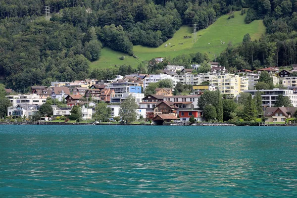 Zona Residencial Fluelen Que Municipio Cantón Uri Lago Lucerna Lejano —  Fotos de Stock