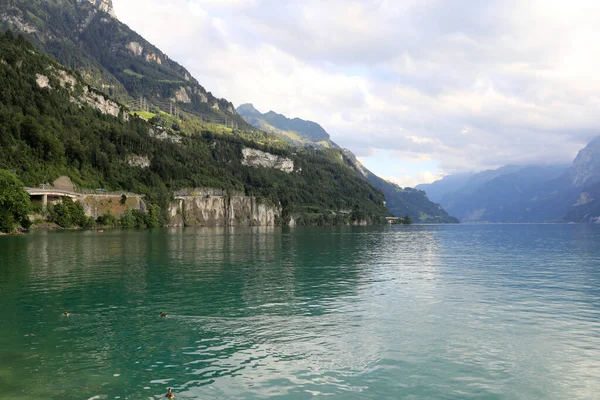 Lake Lucerne Magnificent Mountains Slopes Create Picturesque Picture View Can — Stock Photo, Image