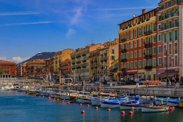 Nice França Maio 2018 Velhos Barcos Clássicos Madeira Edifícios Mediterrânicos — Fotografia de Stock