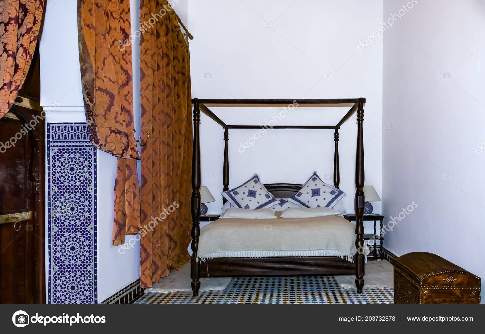 Moroccan Ceiling Drapes Traditional Moroccan Bedroom Canopy Bed