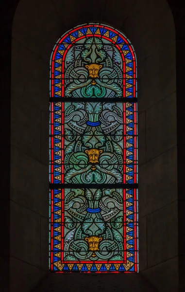 Coloridas Vidrieras Adornadas Las Ventanas Dentro Cathedrale Major Catedral Marsella —  Fotos de Stock