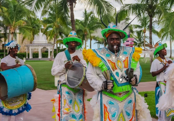 Freeport Bahamas September 2011 Male Dancers Dressed Traditional Costumes Performing — Stock Photo, Image