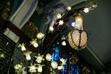 Ünlü bakkal Elisee süslü art deco ışık fikstür