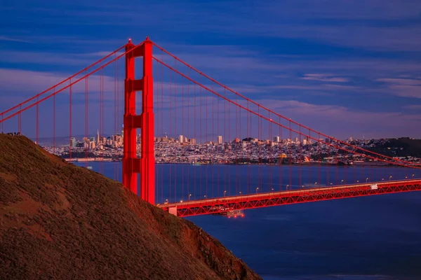 View Golden Gate Bridge Sunset Marin Headlands Foreground San Francisco — Stock Photo, Image