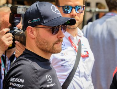 Monte Carlo, Monako - 24 Mayıs 2019: Mercedes Petronas Formula 1 yarışçısı Valtteri Bottas F1 Grand Prix yarış fan etkinliğinde
