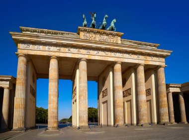 Almanya 'da Berlin Brandenburg Kapısı Brandenburger Tor