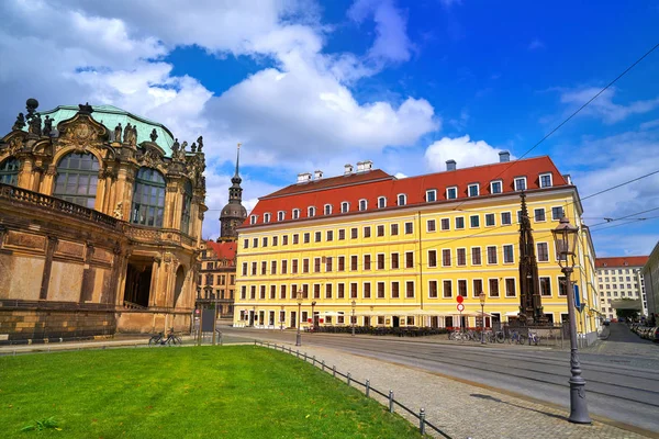 Dresden Fachadas Rua Perto Zwinger Alemanha — Fotografia de Stock