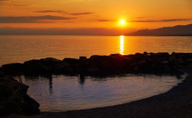 Leman Cenevre Gölü'nde İsviçre İsviçre günbatımı