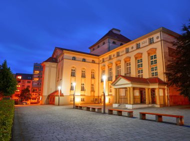 Gece Almanya Harz Thüringen Nordhausen Tiyatrosu'nda