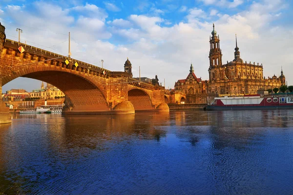Dresden Skyline Reflecion Rio Elba Pôr Sol Saxônia Alemanha — Fotografia de Stock