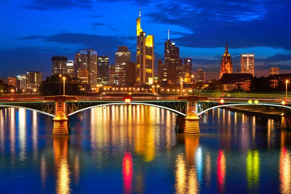 Frankfurter Skyline Bei Sonnenuntergang Deutschland Mit Meno — Stockfoto