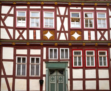 Stolberg ahşap cephe Almanya Harz dağlarında oyulmuş