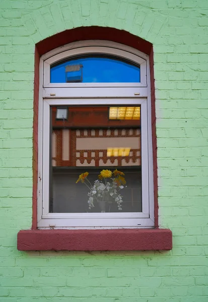 Кирпичные Фасады Окна Нордхаузена Гарц Тюрингии Германии — стоковое фото