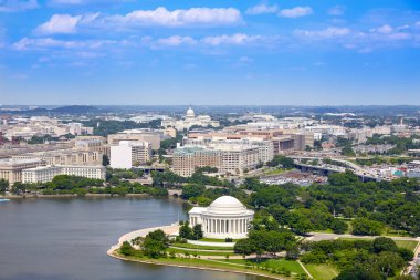Thomas Jefferson Memorial binası ile Washington Dc havadan görünümü
