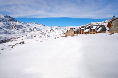 Formigal ski alan manzarası Huesca Pyrenees, İspanya