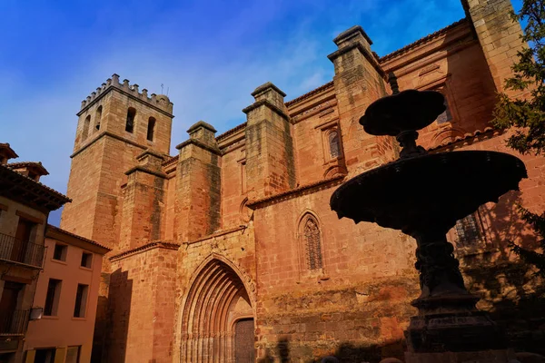 Iglesia Del Pueblo Mora Rubielos Teruel España Situada Gudar Javalambre —  Fotos de Stock