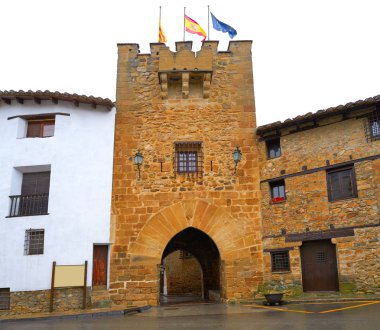Mora de Rubielos San Antonio Portal kapı Gudar Javalambre Sierra bulunan Teruel İspanya