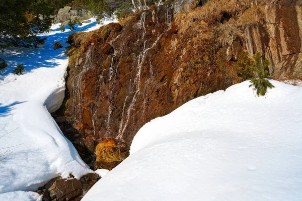 Břidlicové Kamenné Textury Sníh Španělské Pyreneje — Stock fotografie