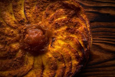 Apple tatin pasta pasta puf böreği tatlısı