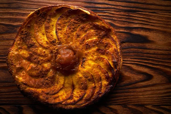 Apfel Tatin Kuchen Auf Blätterteig Dessert — Stockfoto