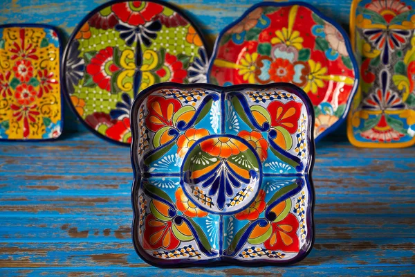 Mexican Pottery Talavera Style Tray Puebla Mexico — Stock Photo, Image