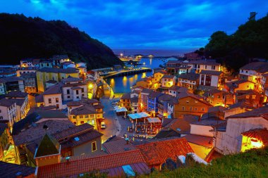 Cudillero köyü İspanya Asturias '