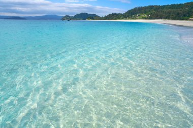 Rodas plaj turkuaz Galicia İspanya'nın Vigo yakınındaki Islas CIES Adaları