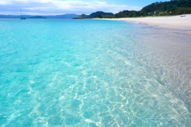 Rodas plaj turkuaz Galicia İspanya'nın Vigo yakınındaki Islas CIES Adaları
