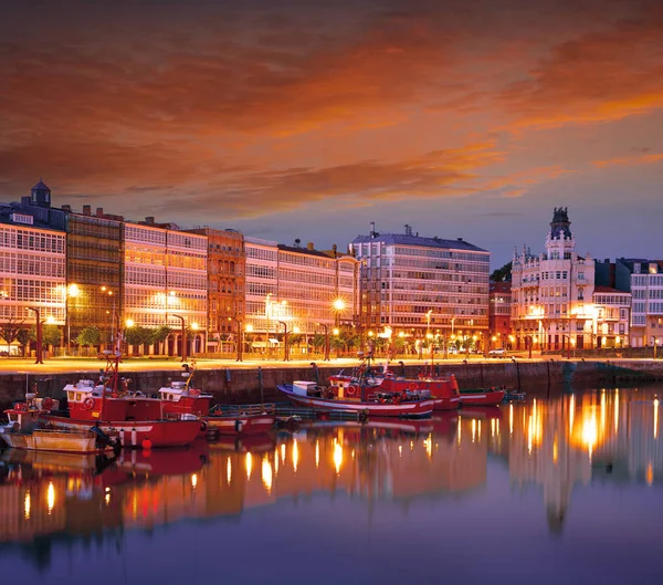 アコルーニャ写真素材 ロイヤリティフリーアコルーニャ画像 Depositphotos アコルーニャ写真素材 ロイヤリティフリーアコルーニャ画像 Depositphotos