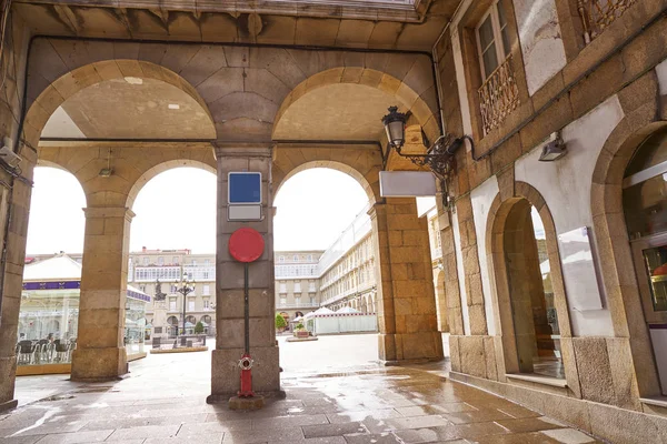 Galicia İspanya'nın La Coruna Maria Pita Meydanı arcade