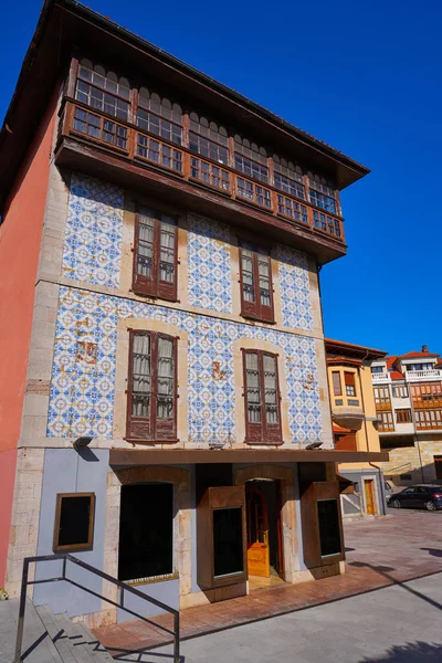Façades Village Llanes Dans Les Asturies Espagne — Photo